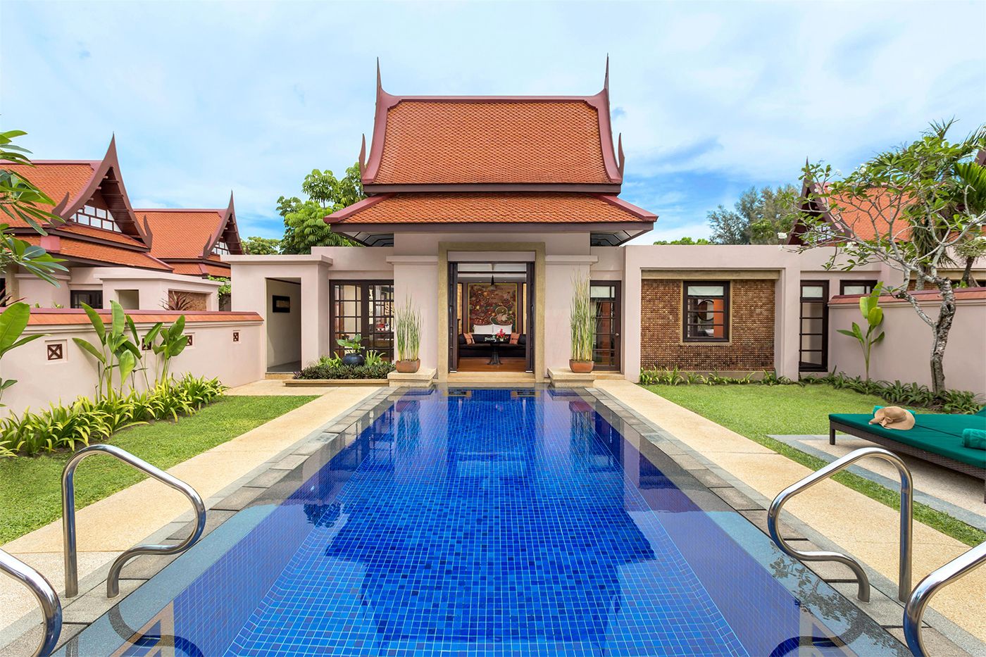 Banyan Tree: Роскошная вилла с тайской архитектурой и приватным бассейном
