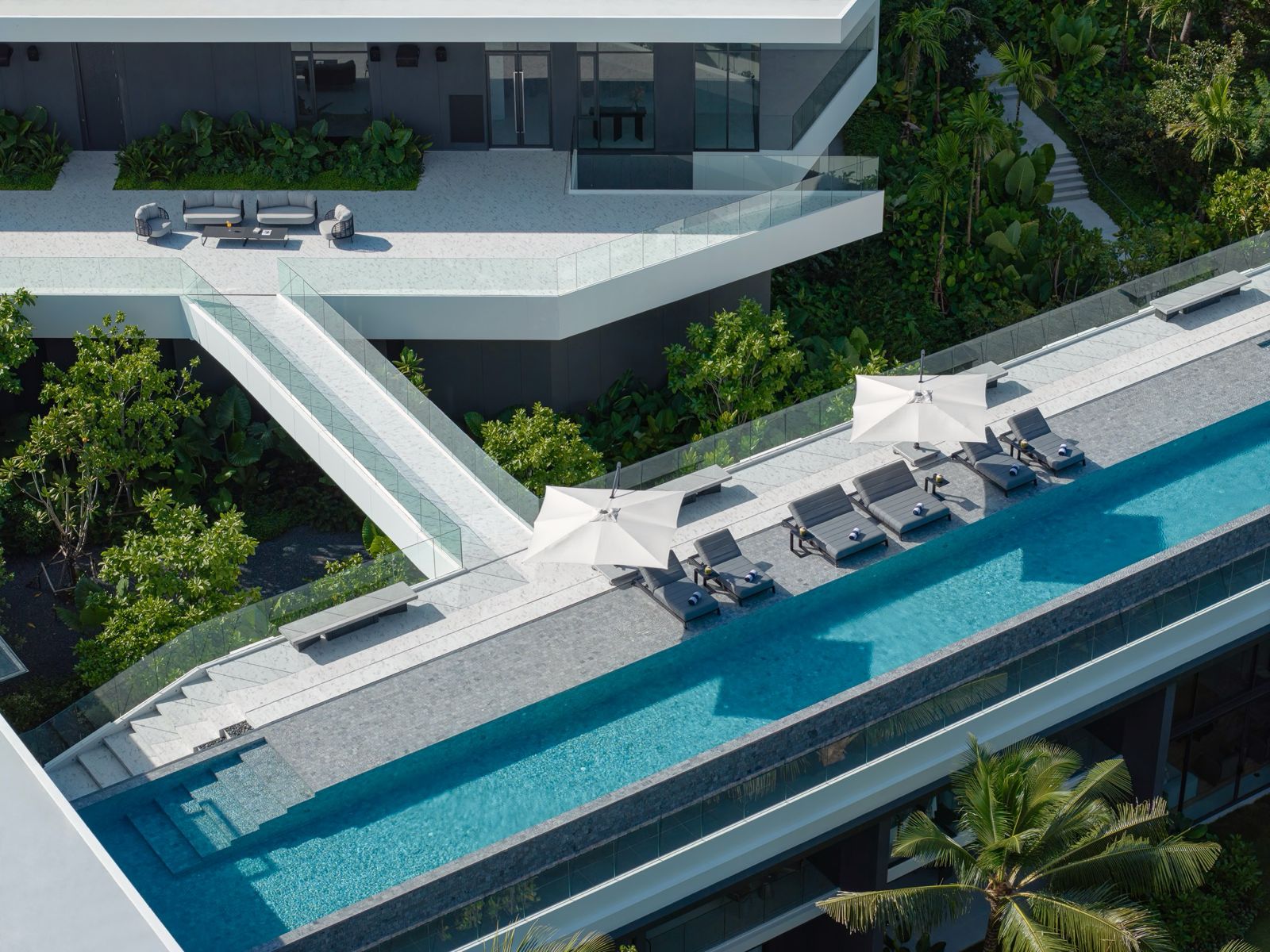 Villa Zai — ультралюксовая резиденция с 11 спальнями на Пхукете